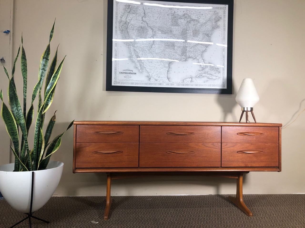 <p>Teak dresser or credenza by Austinsuite, UK.</p><p>60.5″ x 16.5″ x 27.5″</p>