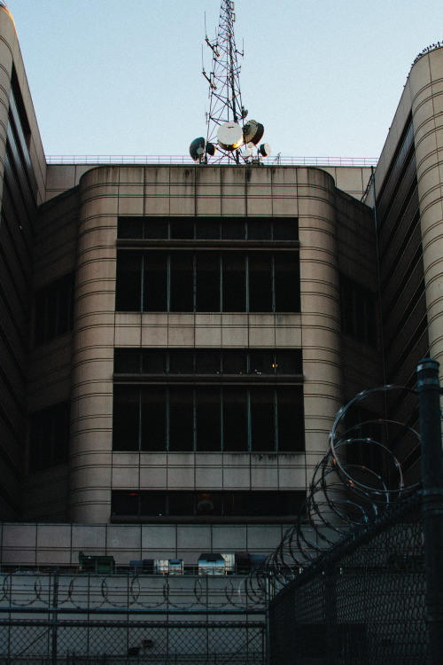 architectureofdoom:  Sacramento County Jail. View this on the map 