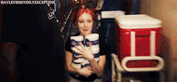 hoparamore:  istillloveparamore:  fuckyeahhayleywilliams:  hayleyismyonlyexception:  Yeah, it’s just Hayley running with a toilet paper for Norwegian Pearl’s passengers. No biggie  :D  they should hire her she’s very efficient and fast   plus she’s