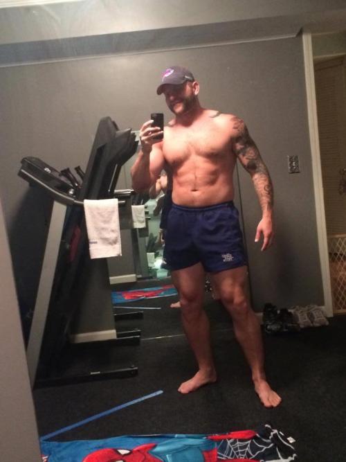 kootnybehr:  Colby Jansen selfies (part 2) 