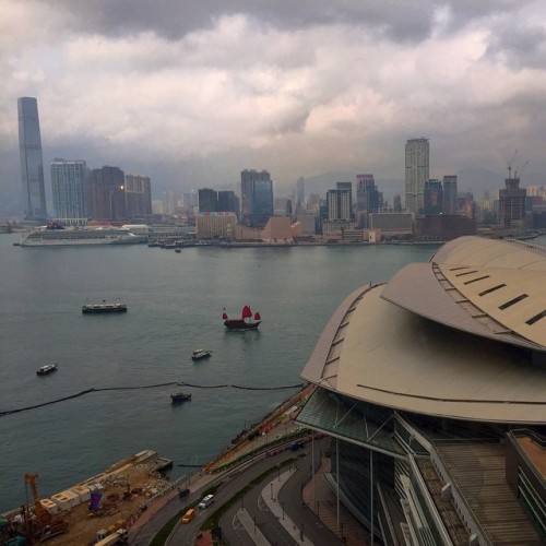 wheredoyoutravel:  Gorgeous as always. by dtaroundtheworld // via Instagram http://ift.tt/1xzNqpN