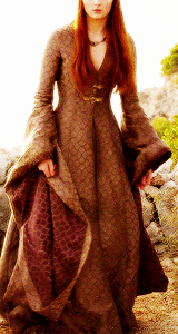 sansalayned-deactivated20141117:Sansa Stark ± favourite outfits (requested by vicomtesse)