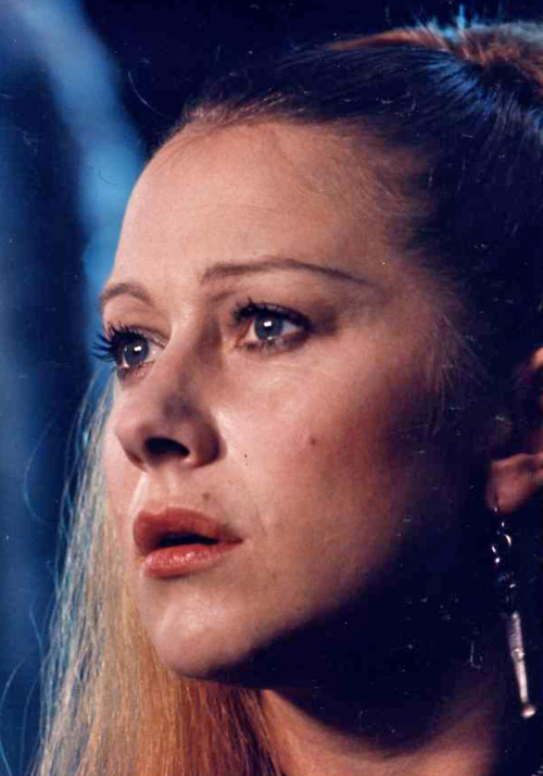 Helen Mirren - Excalibur, by John Boorman (1981)