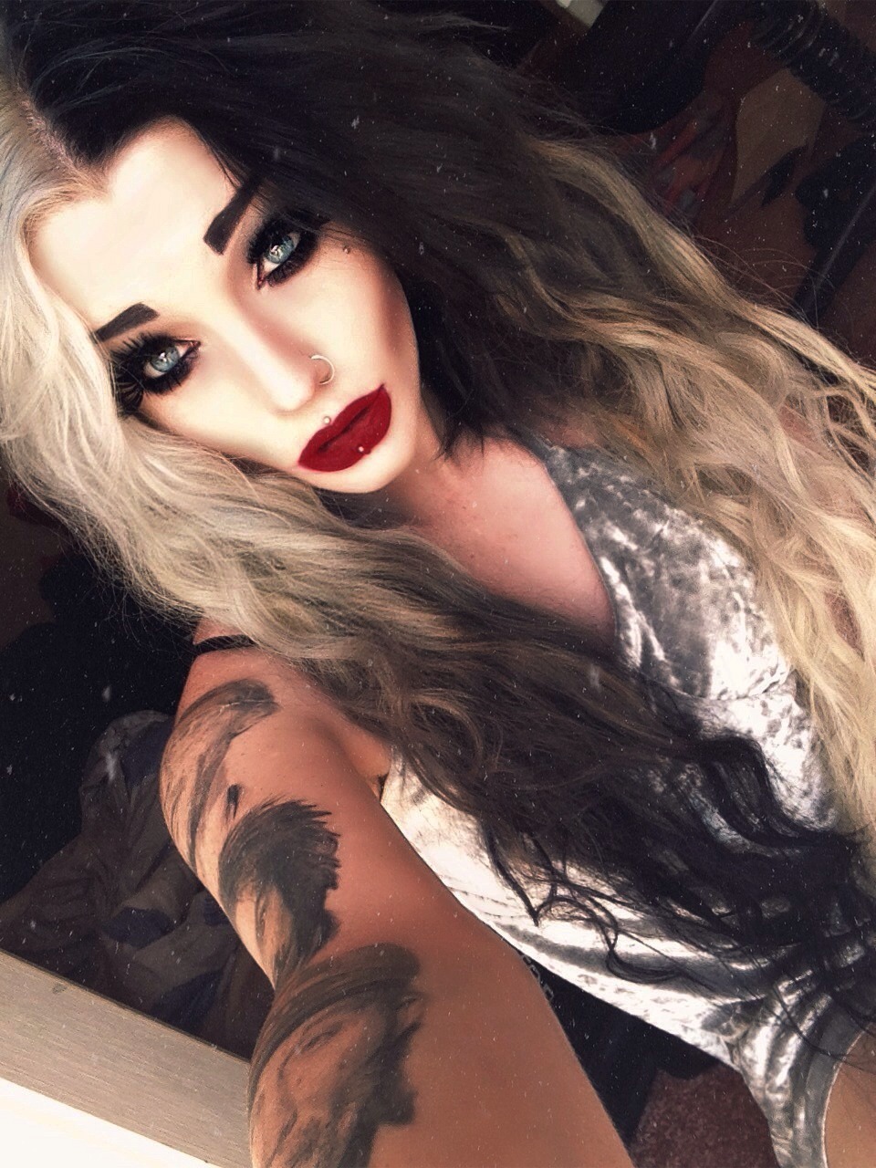 victoriashaunting:  Lord knows I’m a voodoo child 
