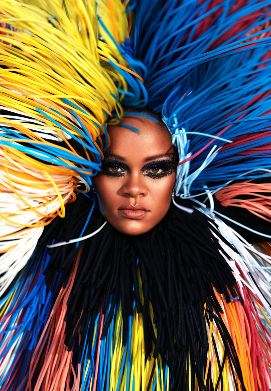 emilykrasinskis: Rihanna photographed by Dennis Leupold for Harper’s BAZAAR (May