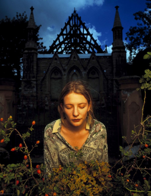 vintageeveryday:Happy birthday to Cate Blanchett! (Photos by Robin Sellick in 1994)