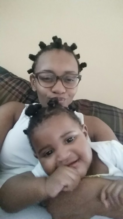 tenijo:Like mother, like daughter. Stuntin in our bantu knots