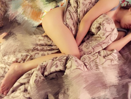 sky0978: lovewifeforcrazy: karlorry: lovewifeforcrazy: secretiasm: lovewifeforcrazy: idaxinxin: love