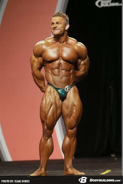 mitos:  Flex Lewis by Isaac Hinds, winner of the 2013 212 Olympia Showdown. 