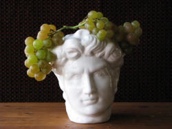 aqqindex:  Blueboy, Still Life with Grapes