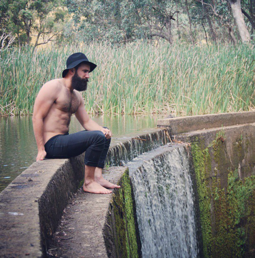 scruffy JIZZ monkey!