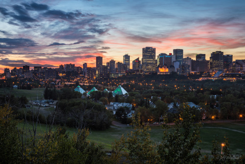 travelingcolors: Edmonton, Alberta | Canada (by Jeff Wallace)