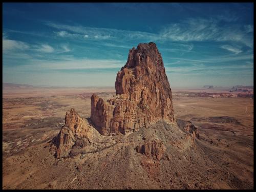 amazinglybeautifulphotography:  [OC] Agathla Peak “El Capitan” Arizona 4000x3000 - Author: misterpankakes on reddit