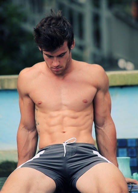 alanpalmsprings:  If you like what you see, please follow me:  alanpalmsprings.tumblr.com