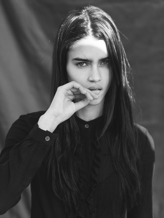 skeletaltales:  Karol Santos @ Next 