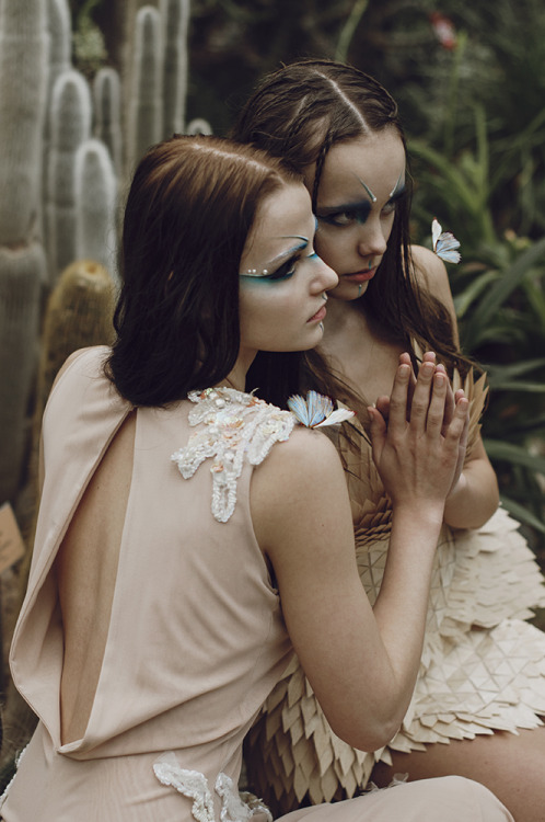 Photo: Siiri Kumari Dresses: Kätlin HAAK Makeup: Maret Ubaleht Models: Kätlin Aren &am