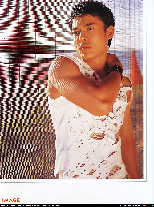 busankim:  Magazinedee.com : White On The Beach  http://jskbusan.blogspot.kr/search/label/Magazinedee.com