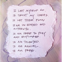 I am me! #LifeLessons #vibes #letgo ✨❤️