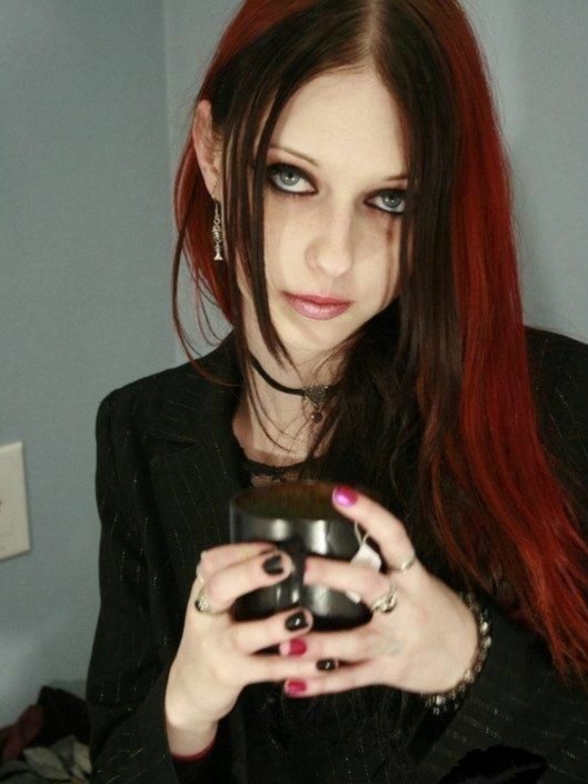 Metalhead dating gothic girl