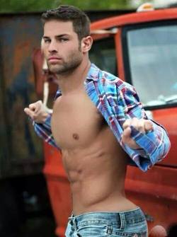 furrypty:  http://furrypty.tumblr.com/ – a blog to indulge