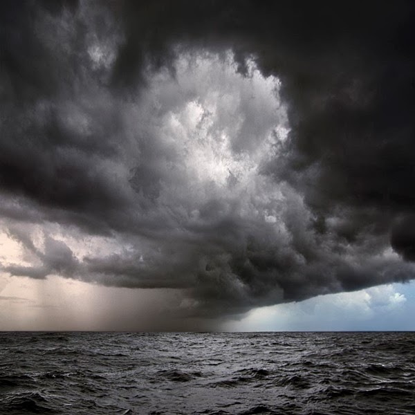 death-by-dior:  staceythinx:  Atmosphere by Andreas Minge  X 