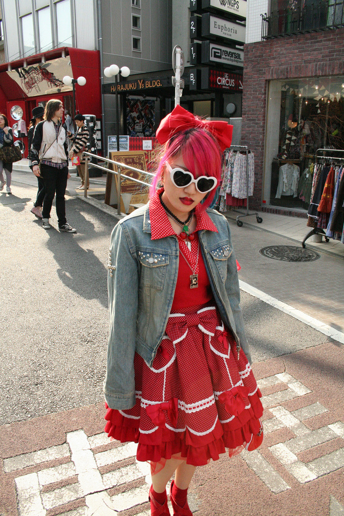 sendmetoasia:  Pink Harajuku Girl #02 (by Joshua (ジョシュア)) 