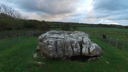 Lligwy Burial Chamber, Anglesey, North Wales, 6.11.16.