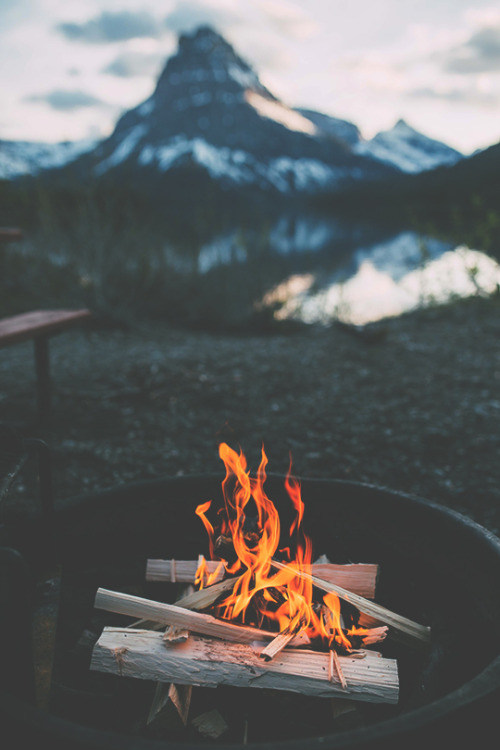 modernambition:Two Medicine Lake | Instagram