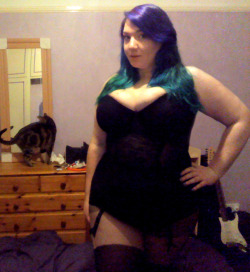 chubby-bunnies:  20, UK.6’0, 240lbs.It’s been a long journey, but I think I’ve finally become happy with how I look. The tumblr community has been super supportive and lovely, so please allow me to initiate a mass *group hug*!Also: Bonus cat. :P