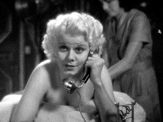 Jean Harlow in Platinum Blonde (Frank Capra, 1931)