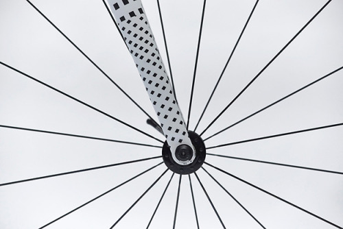 bikesandgirlsandmacsandstuff: (via Donhou Bicycles Dazzle Road | Cycle EXIF)