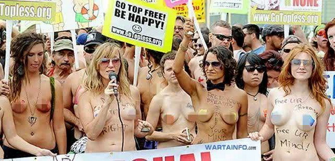 Venice beach topless women