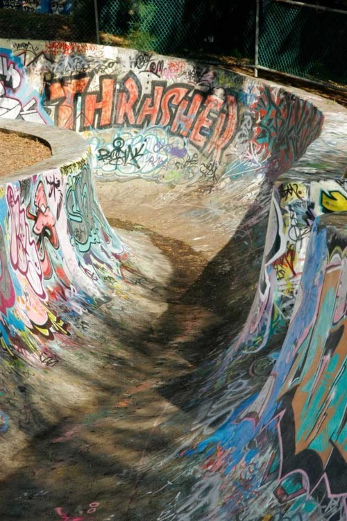 ughilikeyou:  the-coolest-job:  Skate/Urban/Nature   O