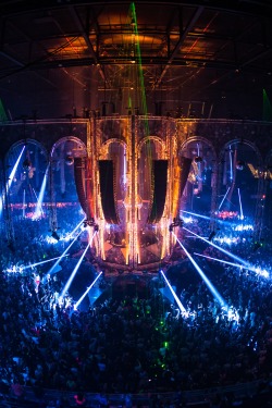 edmvibe: QAPITAL | Q-DANCE.COM