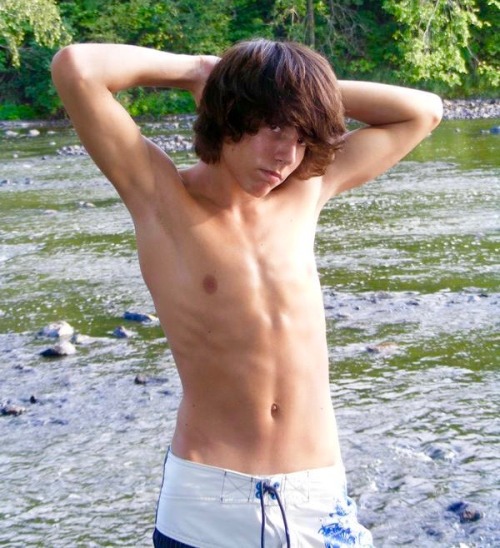 spunkyspike: boysarelikethat:Riverside. Sexy, very nice indeed
