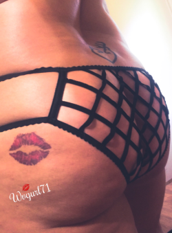 wvgurl71:  wvgurl71:  Have a Happy Ass Saturday 💋  Hump day 