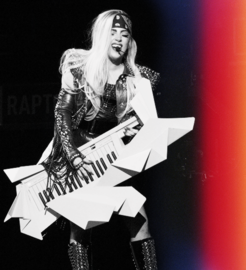 VANITY ϟ HAUS