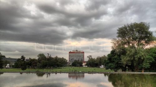 Día 17. “Muchas veces me ha sorprendido cómo vemos mejor los paisajes en las películas que en la realidad.” Ernesto Sabato.