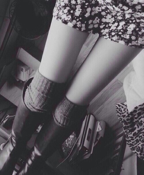 proanasprincess: Thigh gaps ; part 1 (Got so much thinspo)