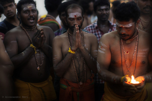 XXX Thaipusam in Singapore by Alessandro Neri photo