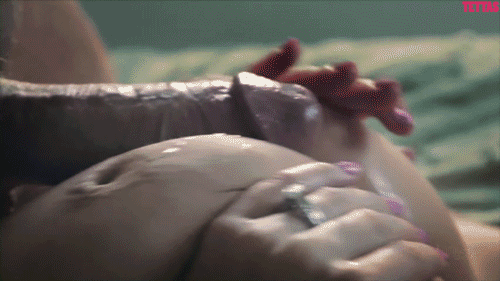 alphamachine:Love making a mess on your chest