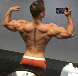 jeromeroundu2:  2 days OUT for PRO card….