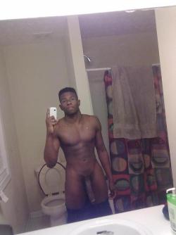 nudeblackmenxxx:  seXXXy #selfies #TeamBody #TeamFreak #TeamBigDick | nude black men naked black men | submit your seXXXy pics here 