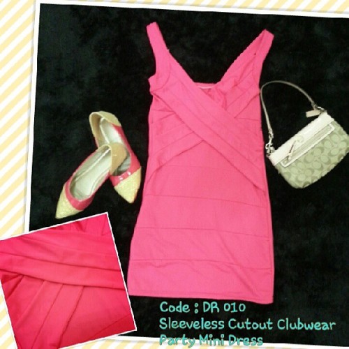 ♡ Code : DR 010 ♡ SLEEVELESS CUTOUT CLUBWEAR PARTY MINI DRESS ♡ Colour : Pink ♡ Material : Lycra ♡ P