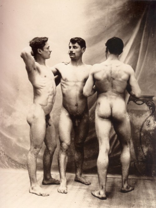 antique-erotic:  ggwookie:  Muscular trio, photographed around 1900. Source: antique-erotic,