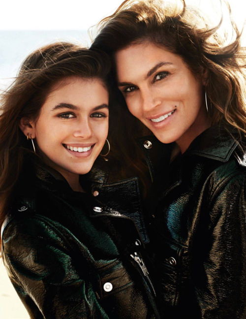 Cindy Crawford, Kaia Gerber &amp; Presley Gerber by Mario Testino for Vogue Paris, April 2016 (p