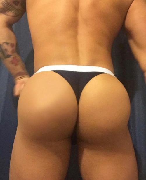 gaydude185:Zoren a.k.a. Tate Ryder. An unbelievable ass. CLICK HERE TO ENTER TO WIN 躔 OF JOCKSTRAPS FROM THE JOCKSTRAP SHOP