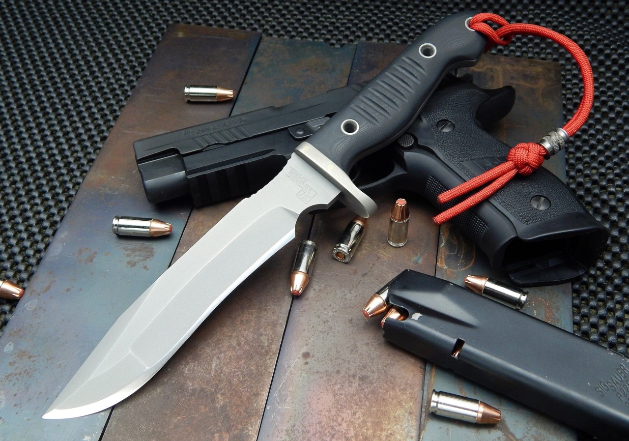 whiskey-wolf:   Vehement Knives - Alpha