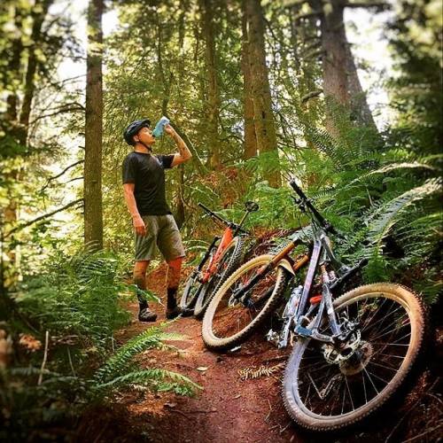 mountainbikeboard:Getting out for a ride in Sumas Mountain before getting in the van and driving to 