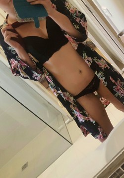 sex-selfie-porn:  Todays panties & Thong